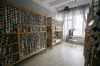 Гостиница Bla Bla Hostel Rostov Ростов-на-Дону Верхнее место в Общем 10-местном номере №501-1