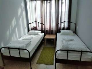 Гостиница Bla Bla Hostel Rostov Ростов-на-Дону Двухместный номер №401, 402-1