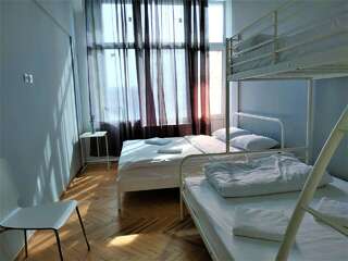 Гостиница Bla Bla Hostel Rostov Ростов-на-Дону Семейный номер №409-5