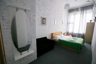 Гостиница Bla Bla Hostel Rostov Ростов-на-Дону Двухместный номер №505-3