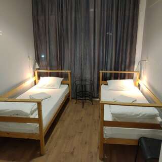Гостиница Bla Bla Hostel Rostov Ростов-на-Дону Двухместный номер №403-1
