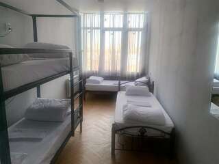 Гостиница Bla Bla Hostel Rostov Ростов-на-Дону Четырехместный номер №404, №408-3